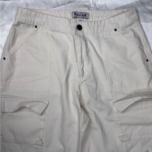 Los Angeles Sixty-Six Cream Cargo Pants Size 5. Nice Condition!